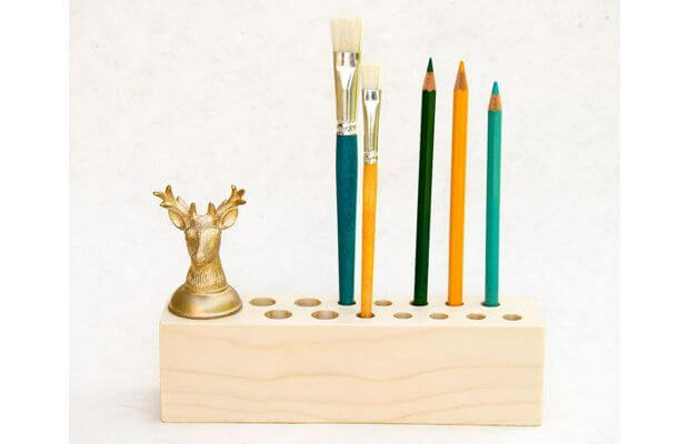 กล่องดินสอ,ไม้สน,เครื่องเขียน,กล่องเครื่องเขียน,ดินสอ,ที่วางดินสอ,ที่ใส่ดินสอ